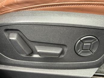 AUDI E-TRON 55 SUV 5dr Electric Auto quattro 95kWh (408 ps)