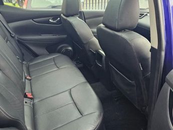 NISSAN QASHQAI 1.6 dCi Tekna SUV 5dr Diesel XTRON 2WD Euro 6 (s/s) (130 ps)