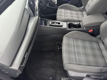 VOLKSWAGEN GOLF 2.0 TDI GTD Hatchback 5dr Diesel DSG Euro 6 (s/s) (200 ps)