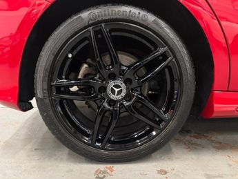 MERCEDES-BENZ A-CLASS 1.5 A180d AMG Line (Executive) Hatchback 5 Door Diesel Automatic