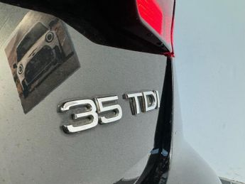 AUDI A4 2.0 TDI 35 Technik Saloon 4dr Diesel S Tronic Euro 6 (s/s) (163 