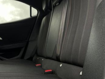 VAUXHALL MOKKA ELECTRIC 50kWh GS SUV 5dr Electric Auto (136 ps)