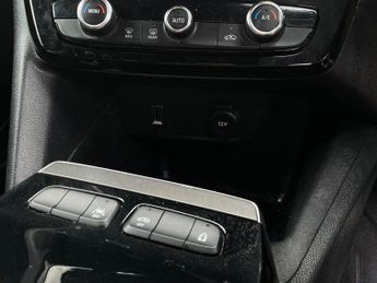 VAUXHALL MOKKA ELECTRIC 50kWh GS SUV 5dr Electric Auto (136 ps)