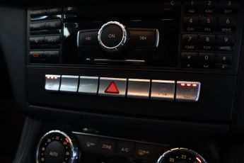 MERCEDES-BENZ CLS CLASS 3.0 CLS350 CDI V6 BlueEfficiency Coupe 4dr Diesel G-Tronic+ Euro