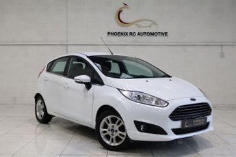 Ford Fiesta 1.6 Zetec Hatchback 5dr Petrol Powershift Euro 6 (105 ps)