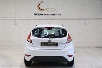 FORD FIESTA 1.6 Zetec Hatchback 5dr Petrol Powershift Euro 6 (105 ps) CAT N!