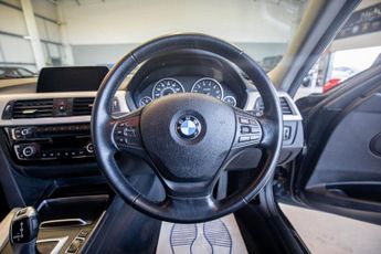 BMW 3 SERIES 1.5 318i SE Touring 5dr Petrol Auto Euro 6 (s/s) (136 ps)