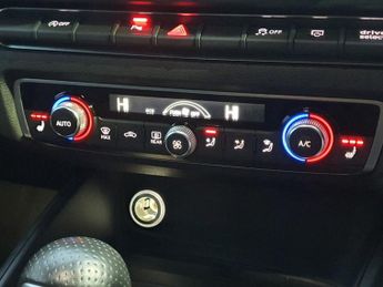 AUDI A3 2.0 TFSI S line Sportback 5dr Petrol S Tronic Euro 6 (s/s) (190 
