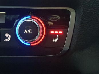 AUDI A3 2.0 TFSI S line Sportback 5dr Petrol S Tronic Euro 6 (s/s) (190 