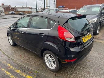 FORD FIESTA 1.6 ZETEC 5DR AUTOMATIC PETROL HATCHBACK