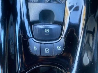 TOYOTA C-HR 1.8 VVT-h Design CVT Euro 6 (s/s) 5dr