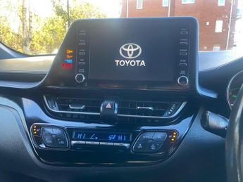 TOYOTA C-HR 1.8 VVT-h Design CVT Euro 6 (s/s) 5dr