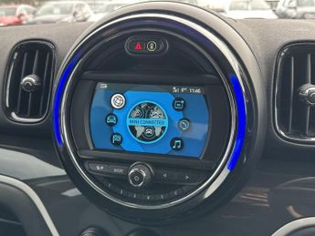 MINI COUNTRYMAN 1.5 7.6kWh GPF Cooper SE SUV 5dr Petrol Plug-in Hybrid Auto ALL4