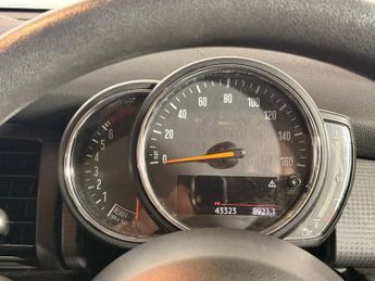 MINI HATCH 1.5 Cooper Classic Hatchback 5dr Petrol Steptronic Euro 6 (s/s) 