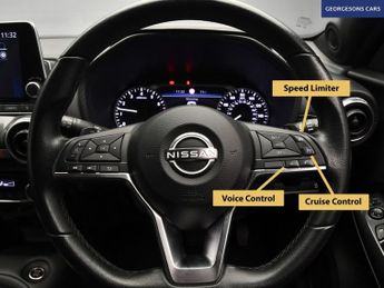 NISSAN JUKE 1.0 DIG-T N-Connecta SUV 5dr Petrol DCT Auto Euro 6 (s/s) (114 p