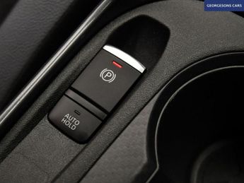 NISSAN JUKE 1.0 DIG-T N-Connecta SUV 5dr Petrol DCT Auto Euro 6 (s/s) (114 p