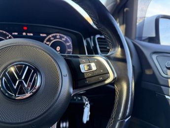 VOLKSWAGEN GOLF 2.0 TDI BlueMotion Tech GTD Hatchback 5dr Diesel DSG Euro 6-FINI