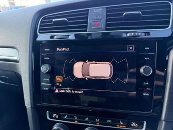 VOLKSWAGEN GOLF 2.0 TDI BlueMotion Tech GTD Hatchback 5dr Diesel DSG Euro 6 (s/s