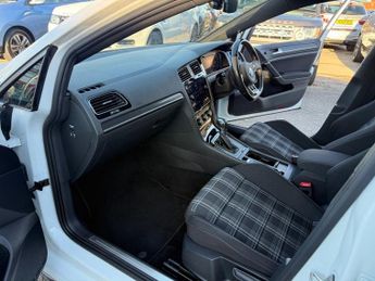 VOLKSWAGEN GOLF 2.0 TDI BlueMotion Tech GTD Hatchback 5dr Diesel DSG Euro 6 (s/s