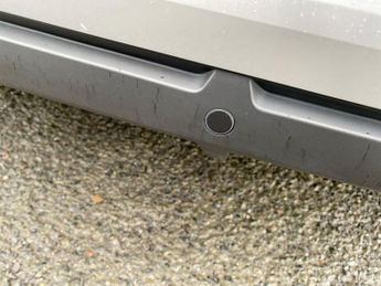 RENAULT CLIO 1.6 E-TECH Evolution Hatchback 5dr Petrol Hybrid Auto Euro 6 (s/