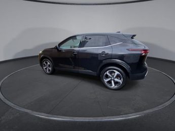 NISSAN QASHQAI 1.3 DIG-T MHEV N-Connecta SUV 5dr Petrol Hybrid XTRON Euro 6 (s/