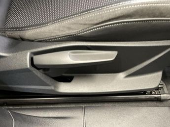 AUDI Q3 1.5 TFSI CoD 35 Black Edition SUV 5dr Petrol S Tronic Euro 6 (s/