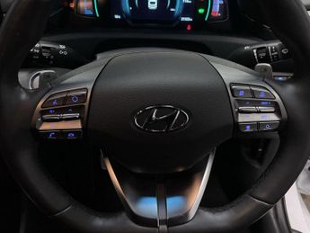 HYUNDAI IONIQ 38.3kWh Premium SE Hatchback 5dr Electric Auto (136 ps)