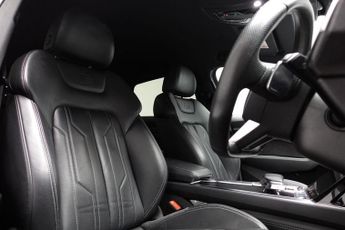 AUDI E-TRON 55 Black Edition SUV 5dr Electric Auto quattro 95kWh (408 ps)