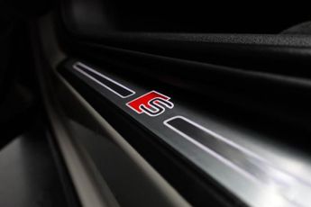 AUDI E-TRON 55 Black Edition SUV 5dr Electric Auto quattro 95kWh (408 ps)