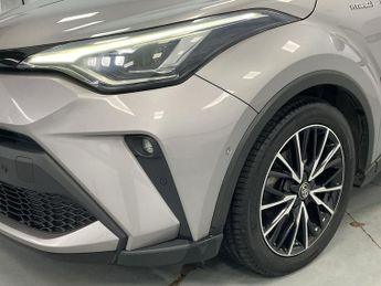 TOYOTA C-HR 1.8 VVT-h Excel SUV 5dr Petrol Hybrid CVT Euro 6 (s/s) (122 ps) 