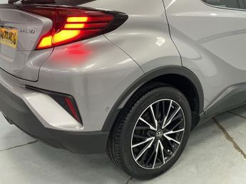 TOYOTA C-HR 1.8 VVT-h Excel SUV 5dr Petrol Hybrid CVT Euro 6 (s/s) (122 ps) 