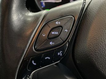 TOYOTA C-HR 1.8 VVT-h Excel SUV 5dr Petrol Hybrid CVT Euro 6 (s/s) (122 ps) 