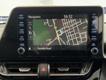 TOYOTA C-HR 1.8 VVT-h Excel SUV 5dr Petrol Hybrid CVT Euro 6 (s/s) (122 ps) 