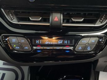 TOYOTA C-HR 1.8 VVT-h Excel SUV 5dr Petrol Hybrid CVT Euro 6 (s/s) (122 ps) 