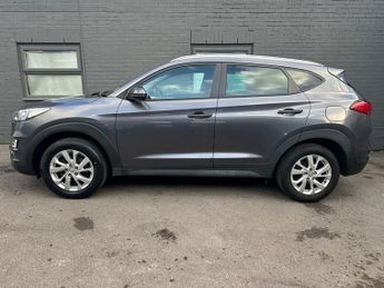 HYUNDAI TUCSON 1.6 GDi SE Nav SUV 5dr Petrol Manual Euro 6 (s/s) (132 ps)