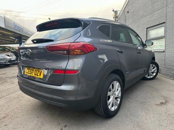 HYUNDAI TUCSON 1.6 GDi SE Nav SUV 5dr Petrol Manual Euro 6 (s/s) (132 ps)