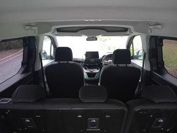 CITROEN BERLINGO 1.5 BlueHDi Feel XL MPV 5dr Diesel EAT Euro 6 (s/s) (130 ps).*5 