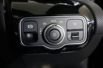 MERCEDES-BENZ CLA 1.3 CLA180 AMG Line (Premium Plus 2) Shooting Brake 7G-DCT Euro 