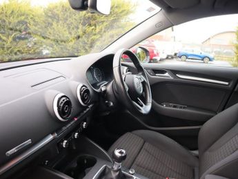 AUDI A3 1.4 TFSI CoD Sport Sportback 5dr Petrol Manual Euro 6 (s/s) (150