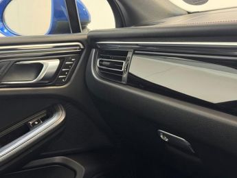 PORSCHE MACAN 3.0T V6 S SUV 5dr Petrol PDK 4WD Euro 6 (s/s) (354 ps)