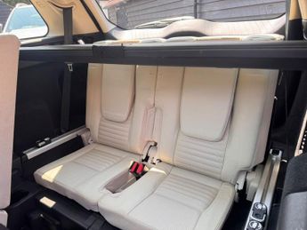 LAND ROVER DISCOVERY SPORT 2.2 SD4 HSE Luxury SUV 5dr Diesel Auto 4WD Euro 6 (s/s) (190 ps)
