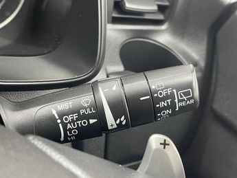 HONDA JAZZ 1.3 i-VTEC SE Navi Hatchback 5dr Petrol CVT Euro 6 (s/s) (102 ps