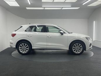 AUDI Q3 1.5 TFSI CoD 35 Sport SUV 5dr Petrol S Tronic Euro 6 (s/s) (150 