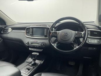 KIA SORENTO 2.2 CRDi KX-2 SUV 5dr Diesel Auto AWD Euro 6 (s/s) (197 bhp)