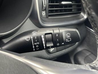 KIA SORENTO 2.2 CRDi KX-2 SUV 5dr Diesel Auto AWD Euro 6 (s/s) (197 bhp)