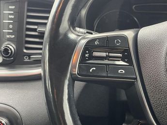 KIA SORENTO 2.2 CRDi KX-2 SUV 5dr Diesel Auto AWD Euro 6 (s/s) (197 bhp)