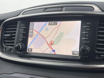 KIA SORENTO 2.2 CRDi KX-2 SUV 5dr Diesel Auto AWD Euro 6 (s/s) (197 bhp)