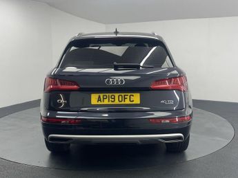 AUDI Q5 2.0 TDI 40 Sport SUV 5dr Diesel S Tronic quattro Euro 6 (s/s) (1