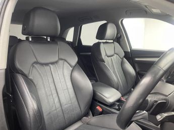 AUDI Q5 2.0 TDI 40 Sport SUV 5dr Diesel S Tronic quattro Euro 6 (s/s) (1