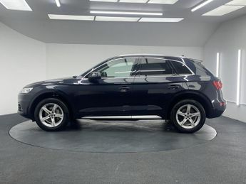AUDI Q5 2.0 TDI 40 Sport SUV 5dr Diesel S Tronic quattro Euro 6 (s/s) (1